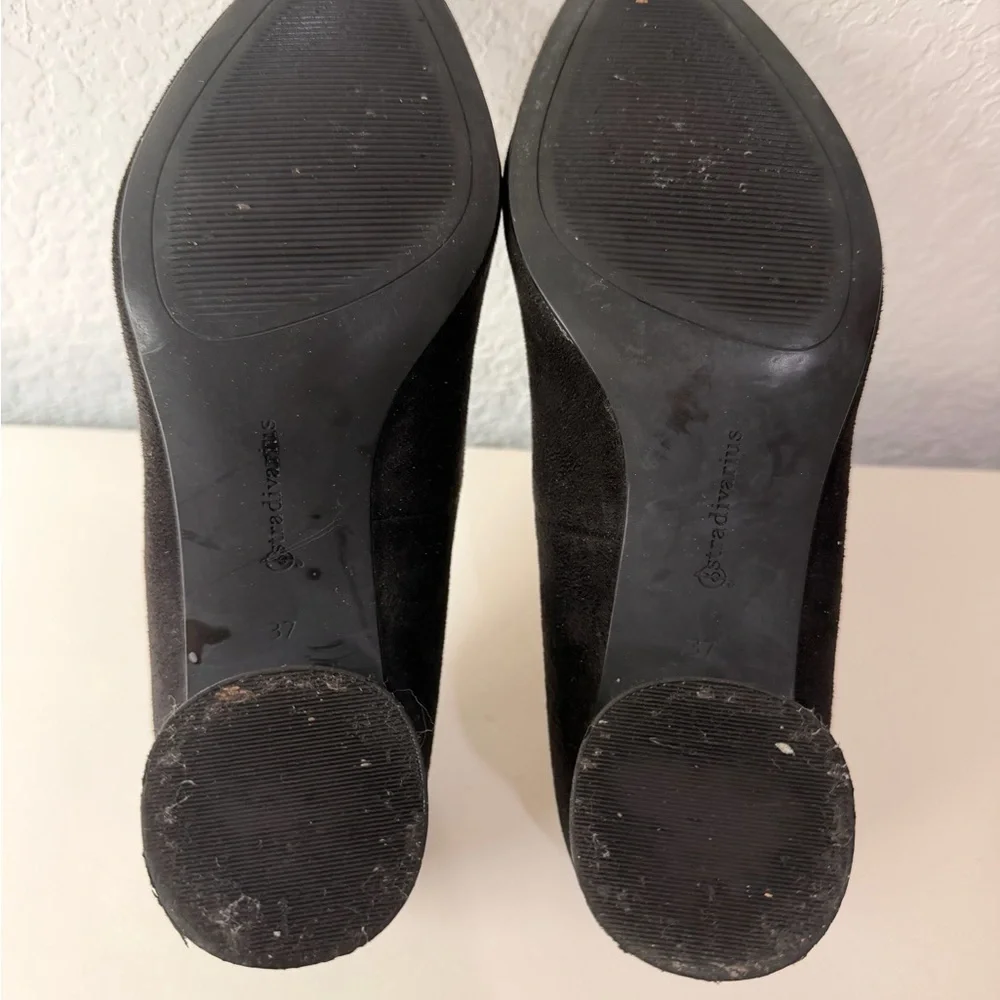 Stradivarius Black Suede Block Heel Pumps | 2.5” Comfortable Mixed Texture Heels